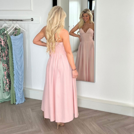 STRAPLESS LICHTROZE JURK By Yessey