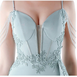 GROENE BRUILOFT GAST JURK  By Yessey