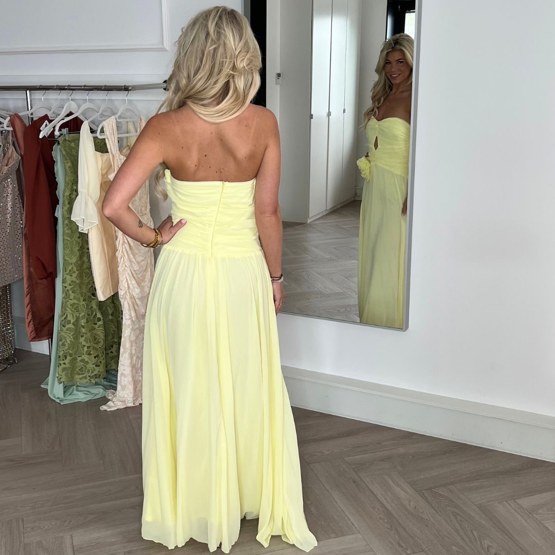 GELE  STRAPLESS FLOWER JURK By Yessey