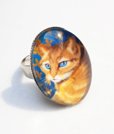 Cabochon ring cat BLUE EYE
