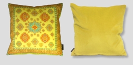 Yellow velvet cushion cover SWEET CORN