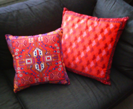 Housse coussin velours rouge LUNE ROUGE
