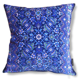 Blue velvet cushion cover BLUE GRAPE