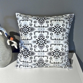 Housse coussin velours noire-grise-blanche AVOCETTE