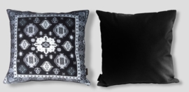 Black-grey-white velvet cushion cover BLACK SWAN