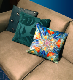 Cushion cover velvet HARLEQUIN MACAW