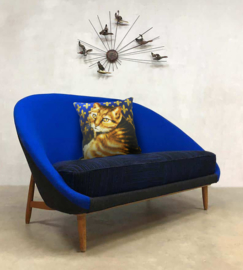 Blue gold velvet cushion cover Cat GOLDIE