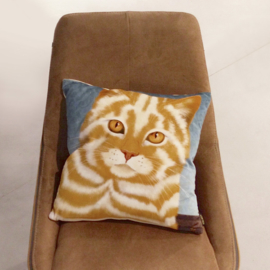 Mocca cream velvet cushion cover Cat MACCHIATO