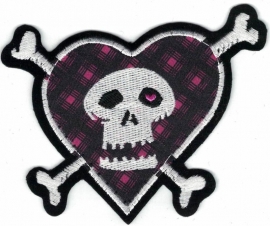 015 - PATCH - Tartan Heart with Skull and Bones
