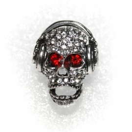 Skull ring with Earphones