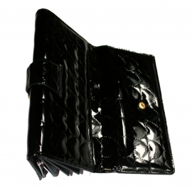 Wallet with Buckle Closure - Black Heart