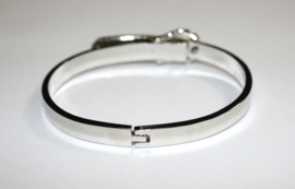 Belt bracelet