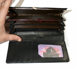 Wallet with Buckle Closure - Black Heart