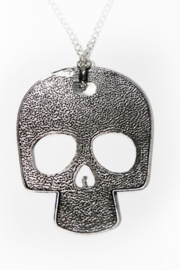 Necklace with big skull