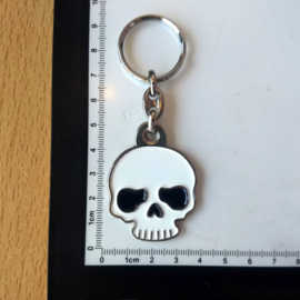 Metal Keychain - White Skull with Black Eyes