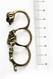 3-Fingerring with Skeleton