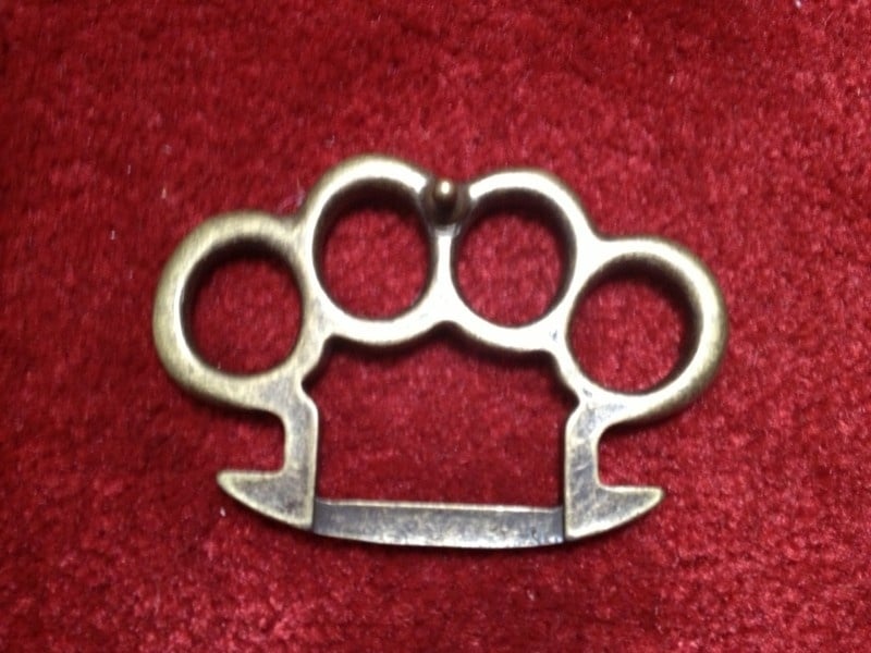 Traditional Brass Knuckle Duster Styled Belt Buckle with Prong Attachment -  Golden