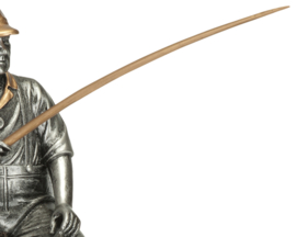 XL Beeld Trofee Visser Op Viskist Witvisser 1e Prijs Wisselbeker Witvis Wedstrijd Vaste Stok Vissen