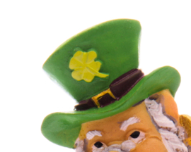Magneet Koelkastmagneet Ierse St Patrick’s Day Gelukskabouter Met Zijtas Goudstukken Leprechaun Goud