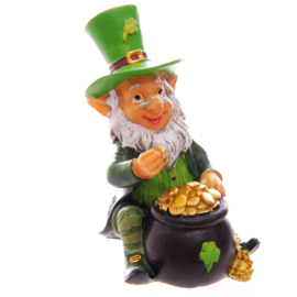 Ierse St Patrick’s Day Gelukskabouter Achter Pot Met Goud Leprechaun