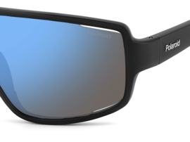 Polaroid® Blue Hornet Sports Master Sportzonnebril Lichtgewicht Antislip NeusPads Sport Zonnebril