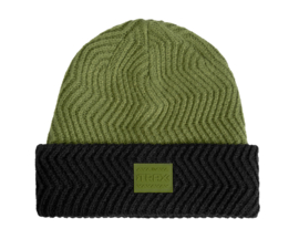 Carp Trax Comfort Warme Winter Beanie Gebreide Wintermuts Karper Thermo Muts Groen Zwart Vismuts