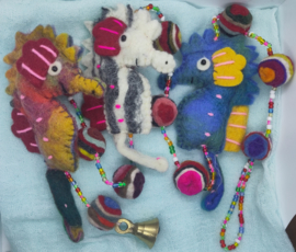 Hanger met zeepaardjes en belletje