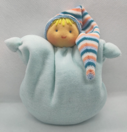 Zakpopje velours licht blauw (13cm)