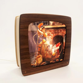 Seizoenenlamp Premium Walnut (donker) Het Houtlokael (led strip dimbaar, excl kaart)