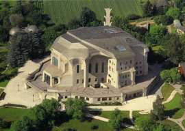 Das Goetheanum, aanzicht vanuit het zuidwesten