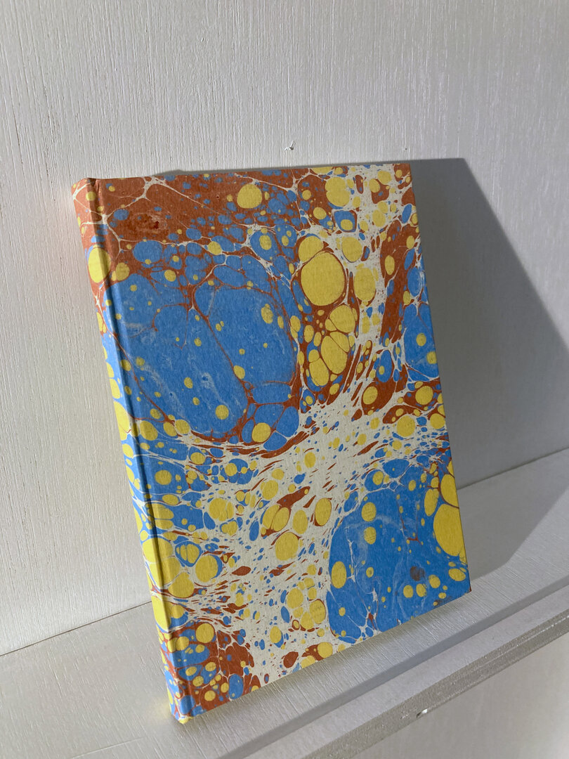 T15 - Luxe gemarmerd notitieboek gelinieerd 12x17
