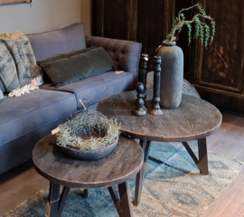 Stoere oud houten salontafel set