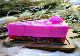 Ambachtelijke Zeepcake Framboos