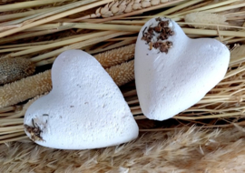 Silent Night Mega Fizz Bath Heart