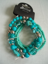 Blauwe kralen armband