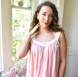 Romantisch nachthemd broderie Jodie roze