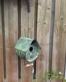 Ijzeren vogelhuisje groen