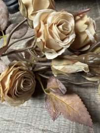 Kunstbloem met rozen beige 73 cm