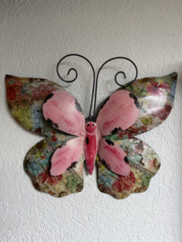 Grote ijzeren deco vlinder roze 47*37