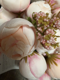 Bosje met 7 ranonkels roze 29 cm