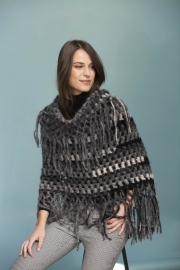 Maandag 12-10-2015 - Katia Quetzal gehaakte Poncho