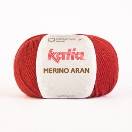 Katia Merino Aran 21 Robijnrood