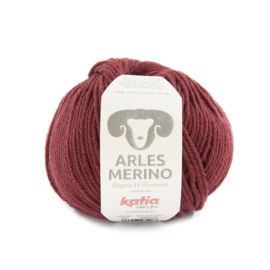 Katia - Arles Merino 54 Robijnrood