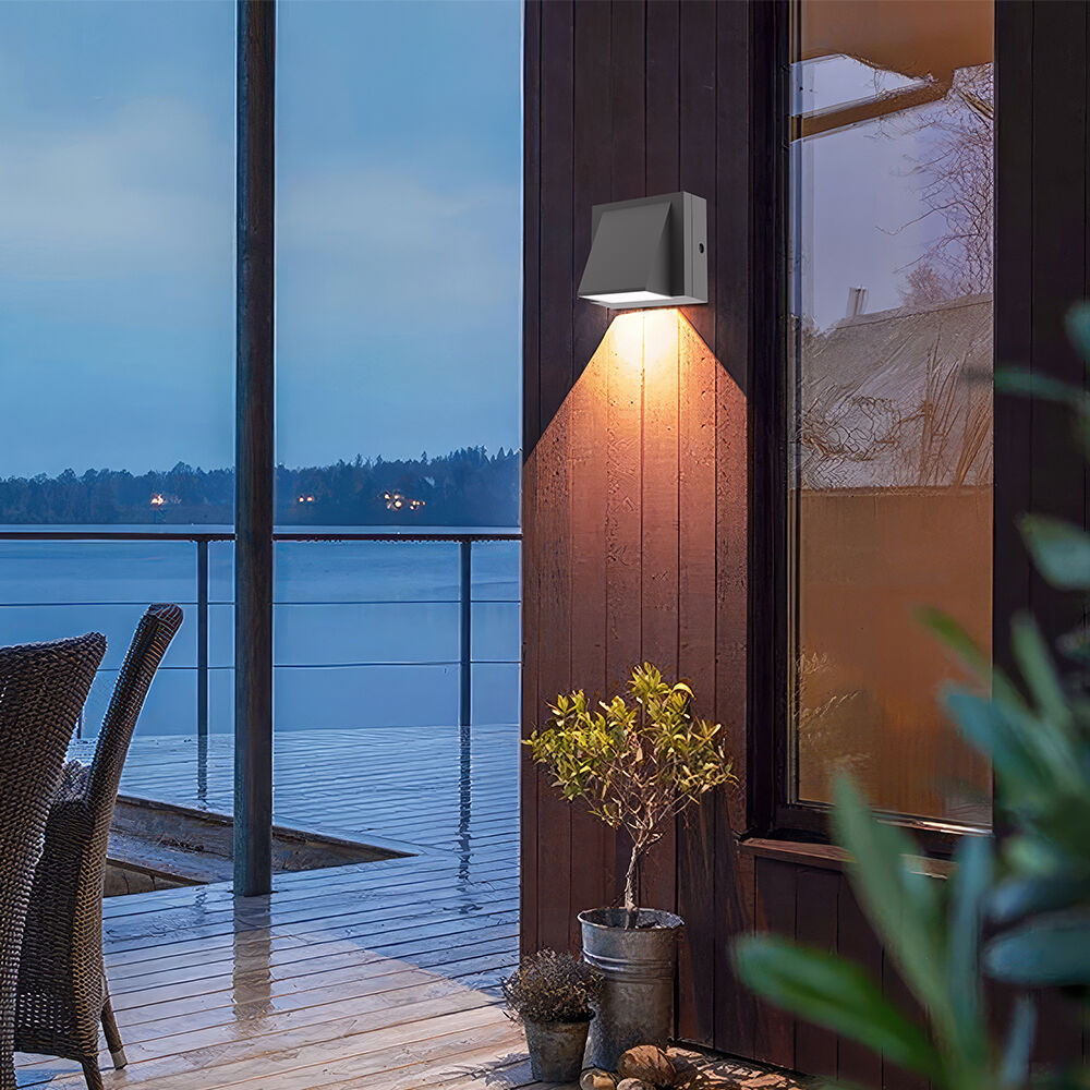 Braytron VEKTA C WL.1 Grey 1x6W 3IN1 IP65 Wall Light
