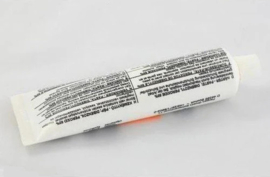 DB 200882 Poly-plamuur Verharder 50 g.