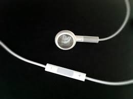 Apple  look 4 Earphone