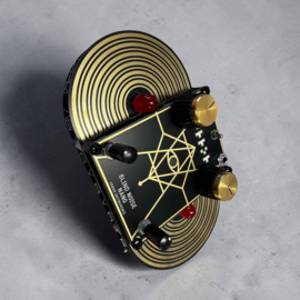 BLIND NOISE NANO GOLD 2026HQ Lara 4 / 8