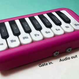 TOYKYO PIANO