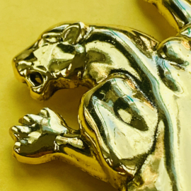 Gold leopard XL brooch