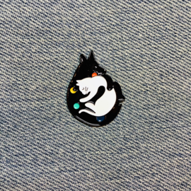 Hugging Cats Pin